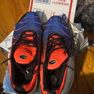 Nike Air Max Vibrant Red and Blue Shoes